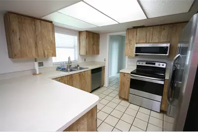 17839 Sunrise Drive, Lutz, FL 33549 - Photo 11