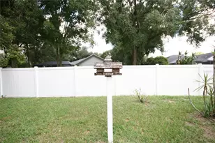 17839 Sunrise Dr, Lutz, FL 33549 - Photo 29