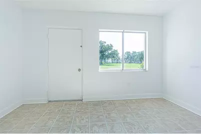 4595 Chancellor Street NE #109, Saint Petersburg, FL 33703 - Photo 9
