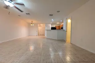 11636 Mango Ridge Blvd, Seffner, FL 33584 - Photo 3