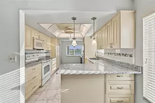1405 Langley Dr, Sun City Center, FL 33573 - Photo 11