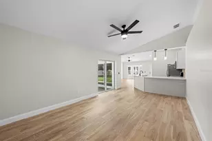 7455 Gates Cir, Spring Hill, FL 34606 - Photo 13
