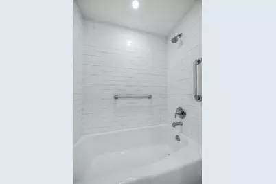 4715 Bay Street NE #127, Saint Petersburg, FL 33703 - Photo 19
