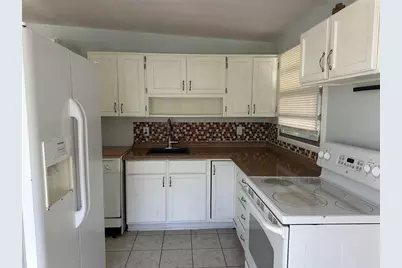 9571 83rd Street, Seminole, FL 33777 - Photo 3