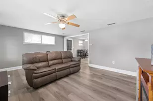 629 Lexington St, Dunedin, FL 34698 - Photo 19