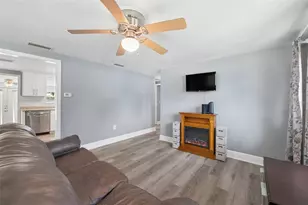 629 Lexington St, Dunedin, FL 34698 - Photo 17