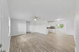 27055 Frampton Ave, Brooksville, FL 34602 - Photo 7