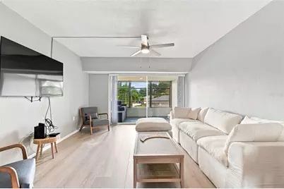 9945 47th Avenue N #205, Saint Petersburg, FL 33708 - Photo 11