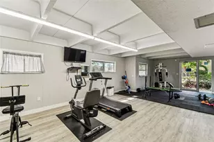 9945 47th Ave N, Saint Petersburg, FL 33708 - Photo 45