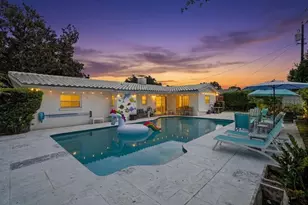 3432 79th St N, Saint Petersburg, FL 33710 - Photo 1