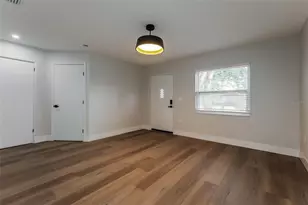 726 75th Ave N, Saint Petersburg, FL 33702 - Photo 11