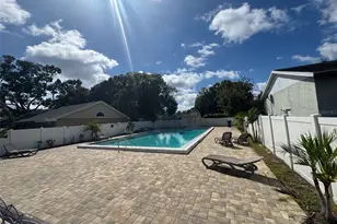 6301 23rd St N, Saint Petersburg, FL 33702 - Photo 23