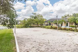 4115 Chatham Oak Ct, Tampa, FL 33624 - Photo 49