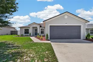 212 Majestic Gardens Ln, Winter Haven, FL 33880 - Photo 1