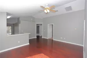 5826 Tanagerlake Rd, Lithia, FL 33547 - Photo 5