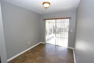5826 Tanagerlake Rd, Lithia, FL 33547 - Photo 9