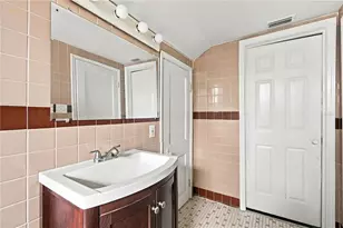 2501 57th Pl N, Saint Petersburg, FL 33714 - Photo 21