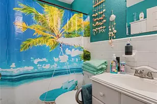 322 NE 9th St, Mulberry, FL 33860 - Photo 9