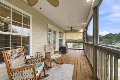 786 59th Avenue NE, Saint Petersburg, FL 33703 - Photo 35
