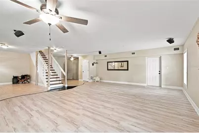 786 59th Avenue NE, Saint Petersburg, FL 33703 - Photo 15