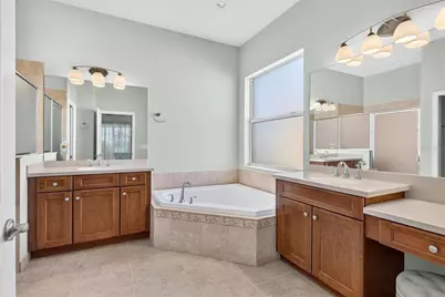 16019 Golden Lakes Drive, Wimauma, FL 33598 - Photo 25