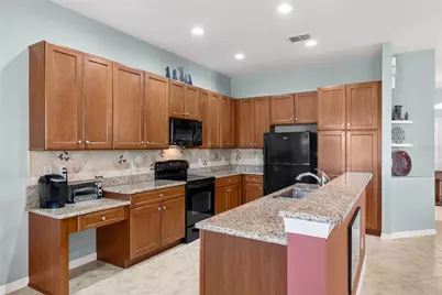 16019 Golden Lakes Drive, Wimauma, FL 33598 - Photo 9