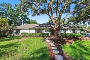 648 Bua Dr, Temple Terrace, FL 33617 - Photo 1