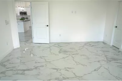 8924 N Orleans Avenue, Tampa, FL 33604 - Photo 17