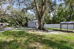 19101 Livengood Rd, Lutz, FL 33559 - Photo 27