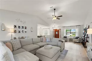 35032 Perch Dr, Zephyrhills, FL 33541 - Photo 11