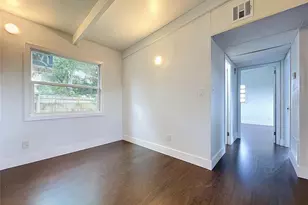 1310 Warrington Wy, Tampa, FL 33619 - Photo 15