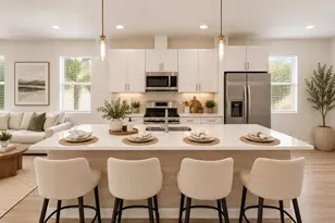 3706 Wiggins Leaf St, Tampa, FL 33619 - Photo 9