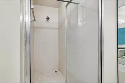 168 Sun Isle Circle #168, Treasure Island, FL 33706 - Photo 21