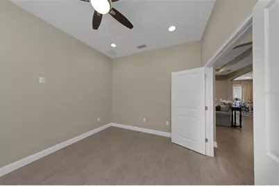 5925 Mohr Road, Tampa, FL 33615 - Photo 9