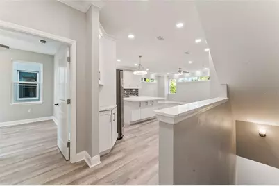 809 W Linebaugh Avenue #2B, Tampa, FL 33612 - Photo 7