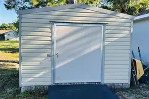 9709 SE Sunset Harbor Rd, Summerfield, FL 34491 - Photo 51
