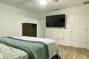 1529 Water Terrace Ln, Brandon, FL 33511 - Photo 19