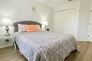 1529 Water Terrace Ln, Brandon, FL 33511 - Photo 13