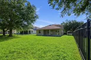34061 Fortunado St, Sorrento, FL 32776 - Photo 23