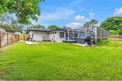 2690 65th Avenue S, Saint Petersburg, FL 33712 - Photo 45