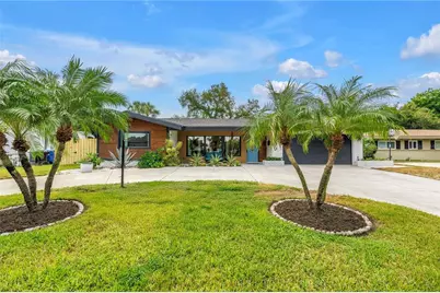 2690 65th Avenue S, Saint Petersburg, FL 33712 - Photo 5