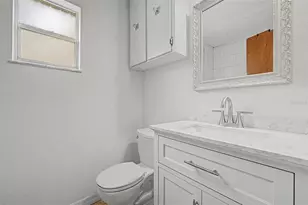 3621 Oakwood Dr, Wesley Chapel, FL 33543 - Photo 21