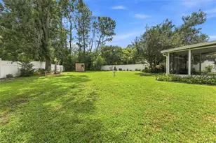 9004 Vicksburg Rd, Spring Hill, FL 34608 - Photo 29