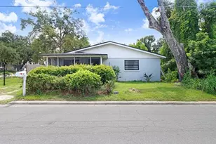 522 W 9th St, Lakeland, FL 33805 - Photo 1