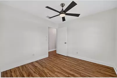 8352 Meadowbrook Drive #10, Seminole, FL 33777 - Photo 25