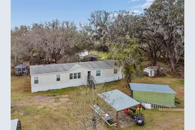 27435 Holiday Drive, Dade City, FL 33525 - Photo 5