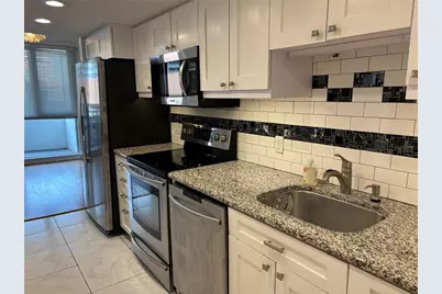 470 3rd Street S #620, Saint Petersburg, FL 33701 - Photo 9