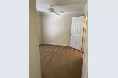 18209 Bridle Club Drive #18209, Tampa, FL 33647 - Photo 9