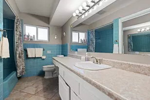 1 Maplewood Ave, Clearwater, FL 33765 - Photo 33