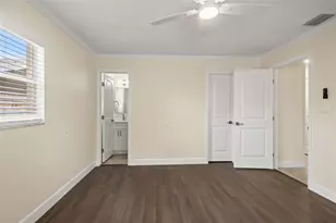 4247 Helena St NE, Saint Petersburg, FL 33703 - Photo 19